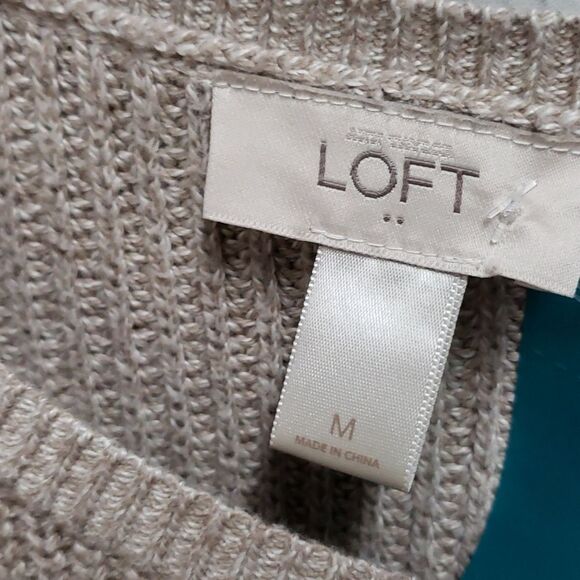 Loft top  - Picture 2 of 3